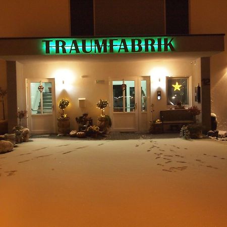Hotel Traumfabrik Büttelborn Εξωτερικό φωτογραφία