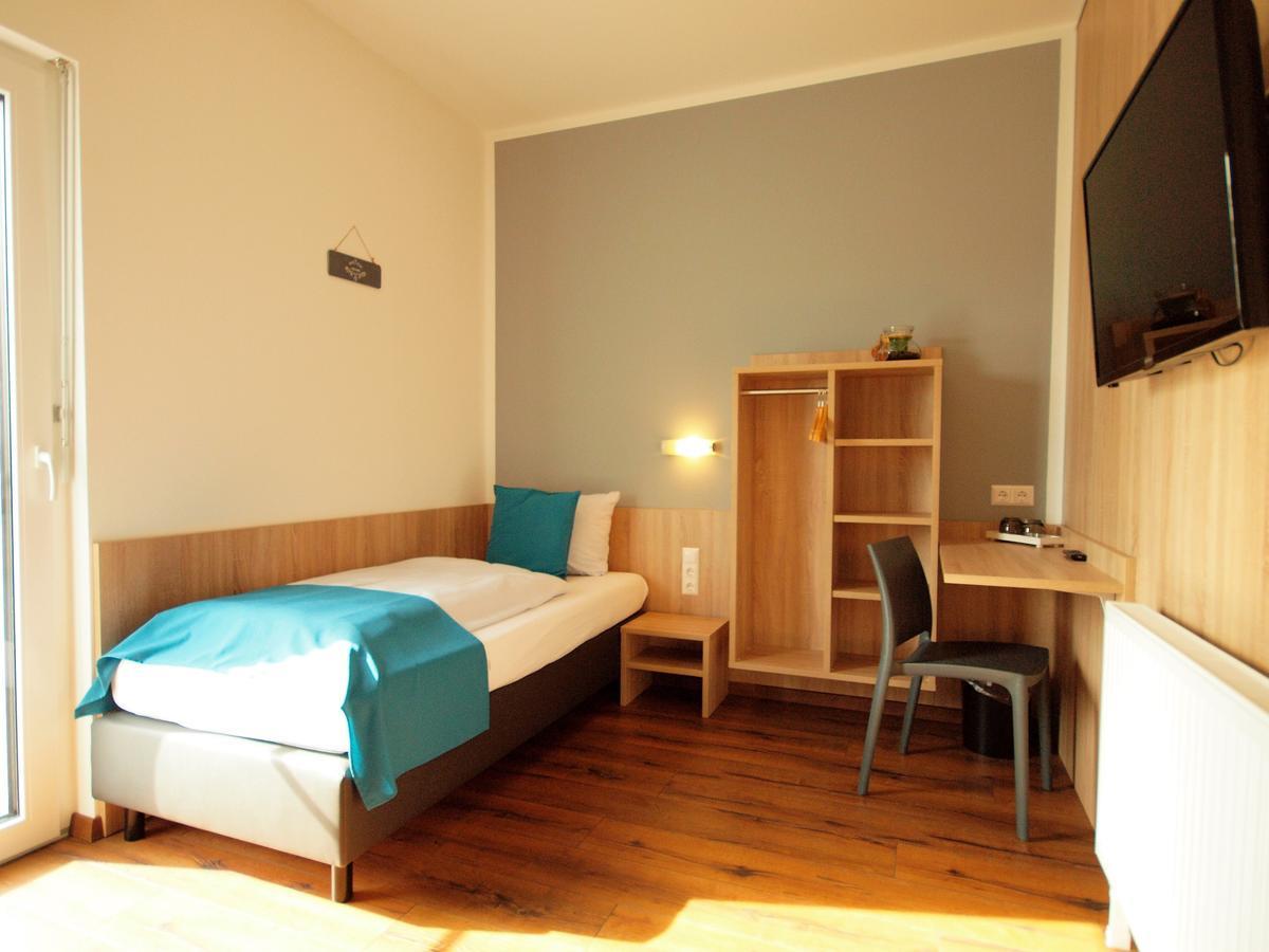 Hotel Traumfabrik Büttelborn Εξωτερικό φωτογραφία